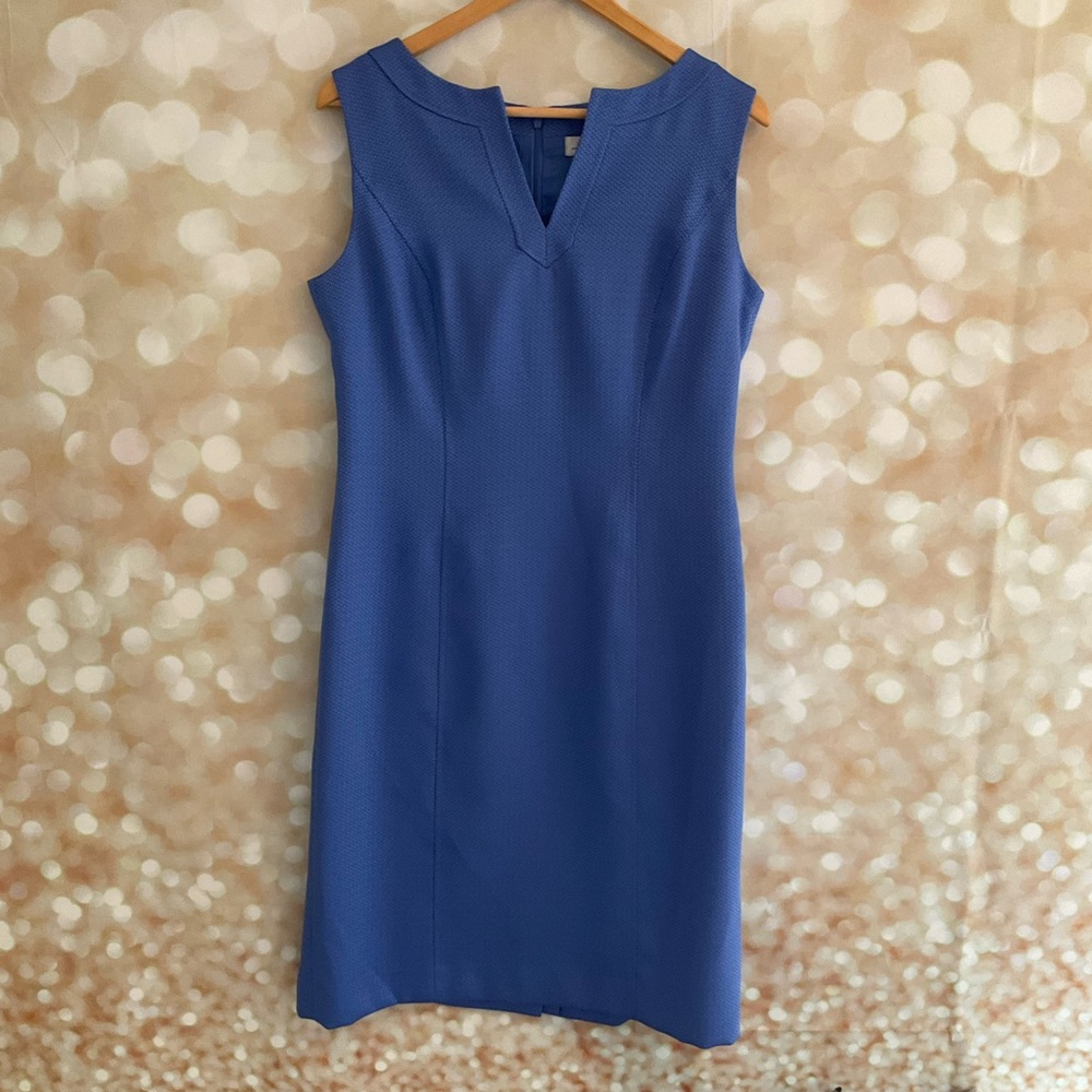 Tahari Sleevless Blue Dress- 8